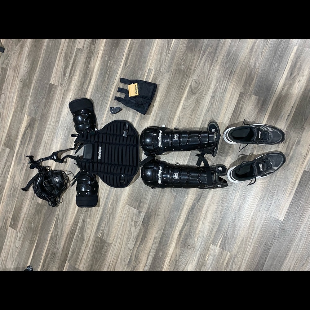 Umpire gear. Prefer to sell as an entire set. gently used for 1 season.
